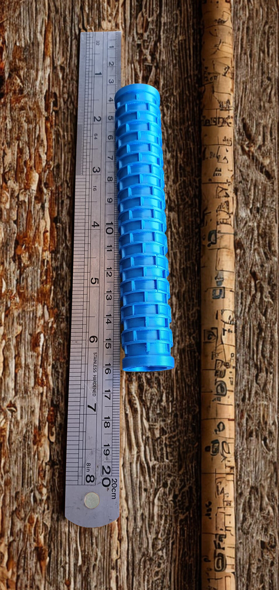Brick pattern stamping roller